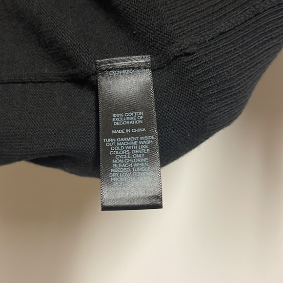 Express Argyle V-neck Sweater - Picture 5 of 6